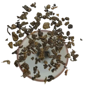 Zhu-Cha neboli Gunpowder, tradiční zelený čaj, povzbuzující čaj plný antioxidantů, suchý čaj, neextrahovaný