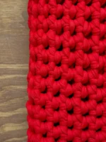 háčkovaná kabelka z blízka, vzor háčkované kabelky uháčkované pomocí háčkovacího boxu s návodem pro začátečníky